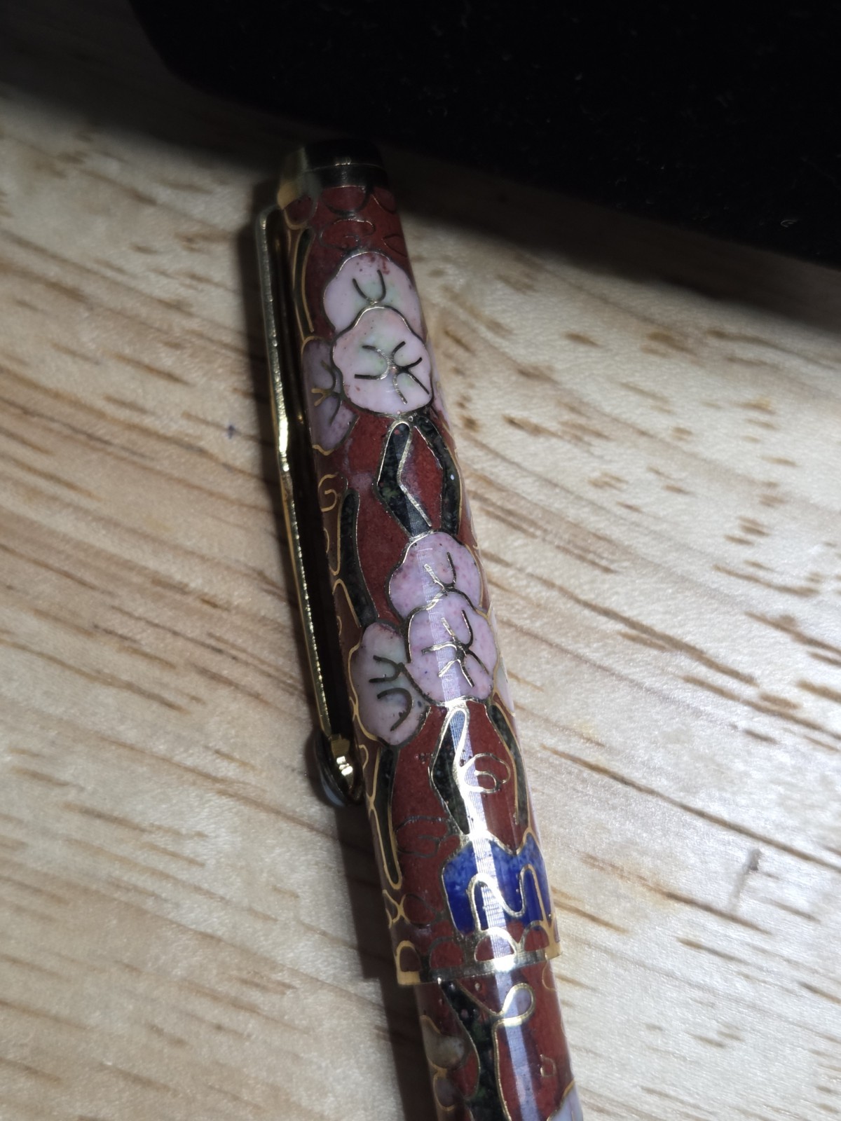 Vintage Late 20th Century Chinese Cloisonne’ Ballpoint Pen Original Brocade Box
