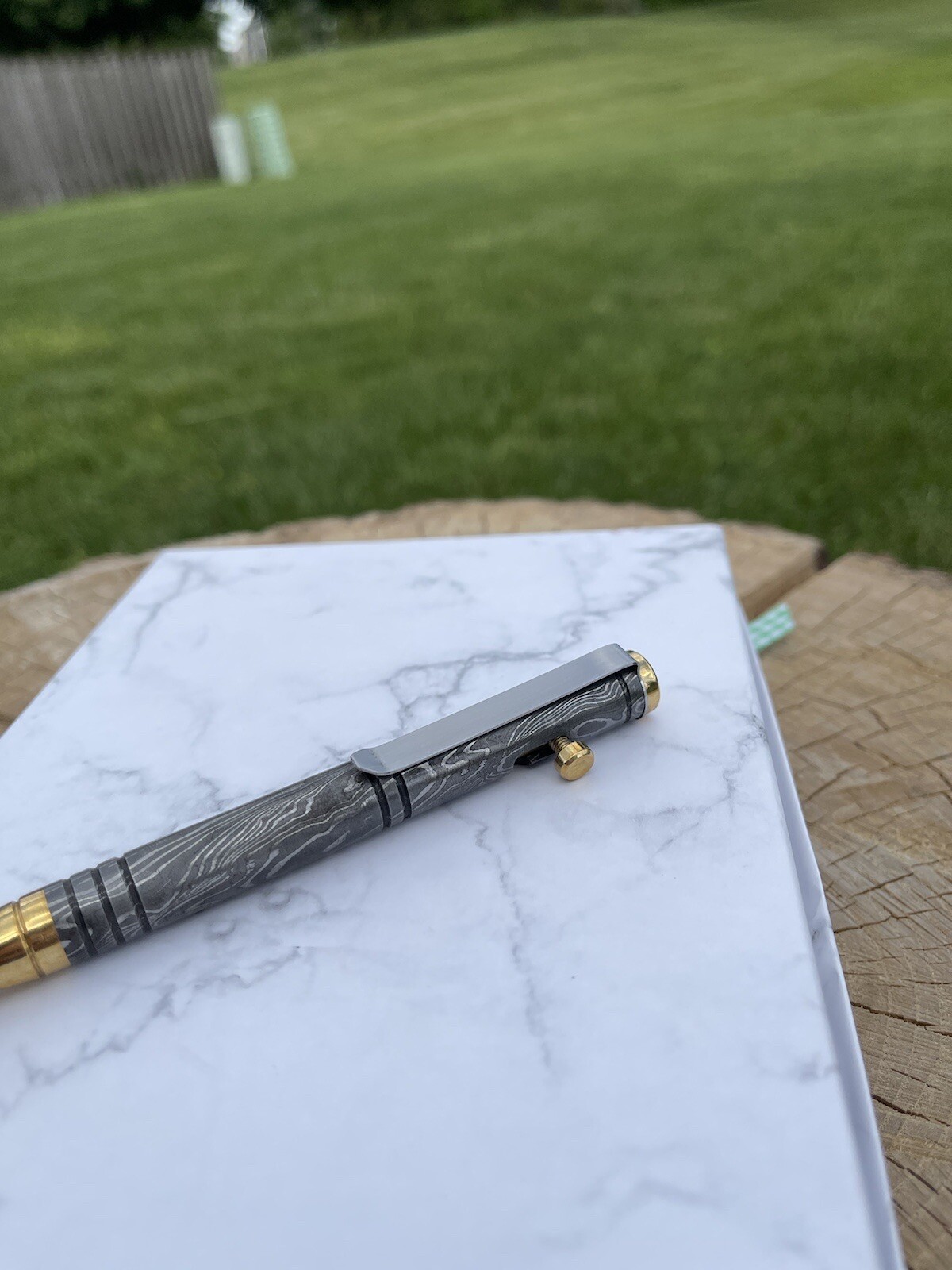 Art Work Custom Hand Forged Damascus Steel Ballpoint Pen/Officepen / Gift