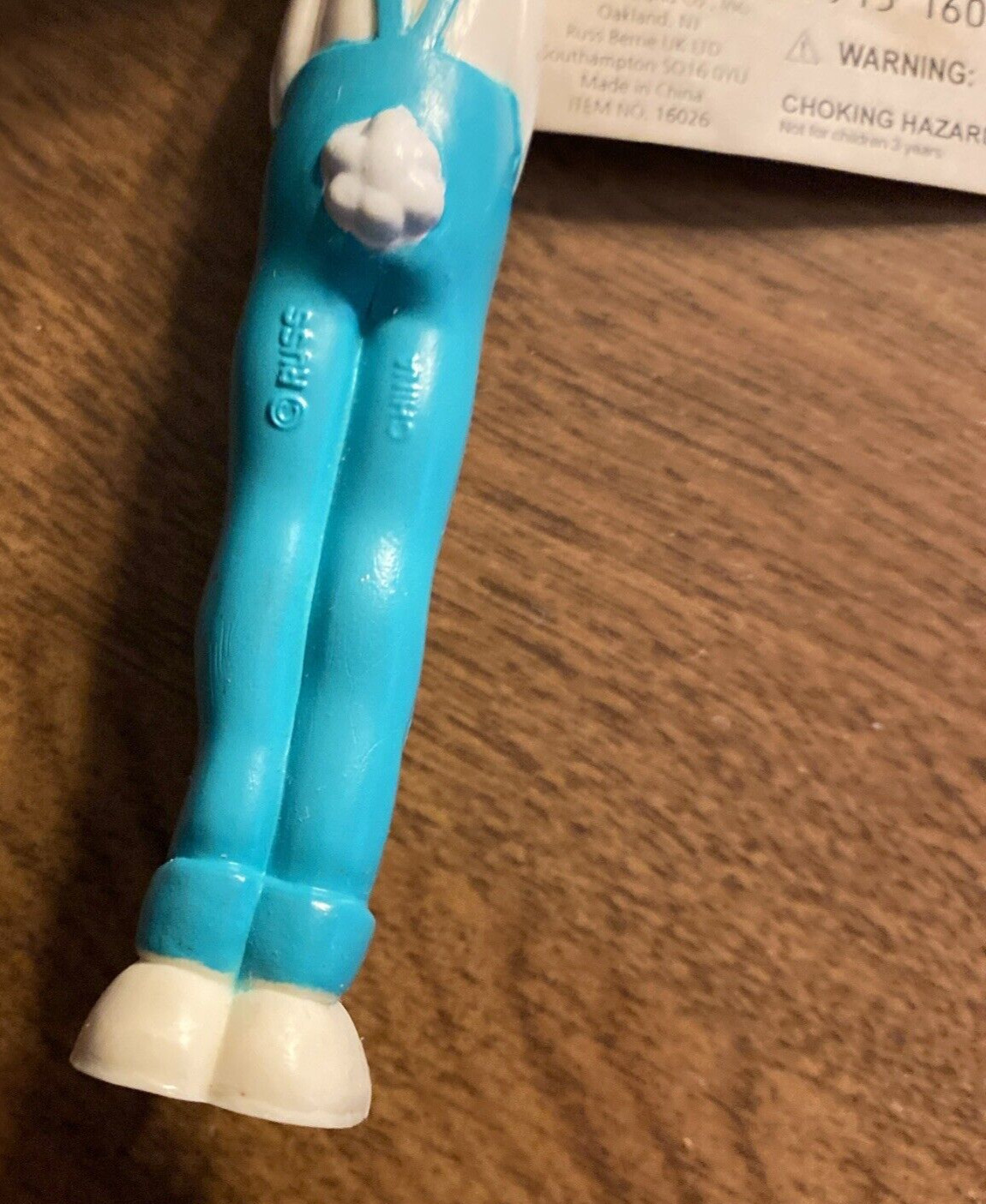 Vintage Russ Pen Easter Bunny Rabbit Writing Pen w/ Tags – Dried Up Ink 5 7/8”