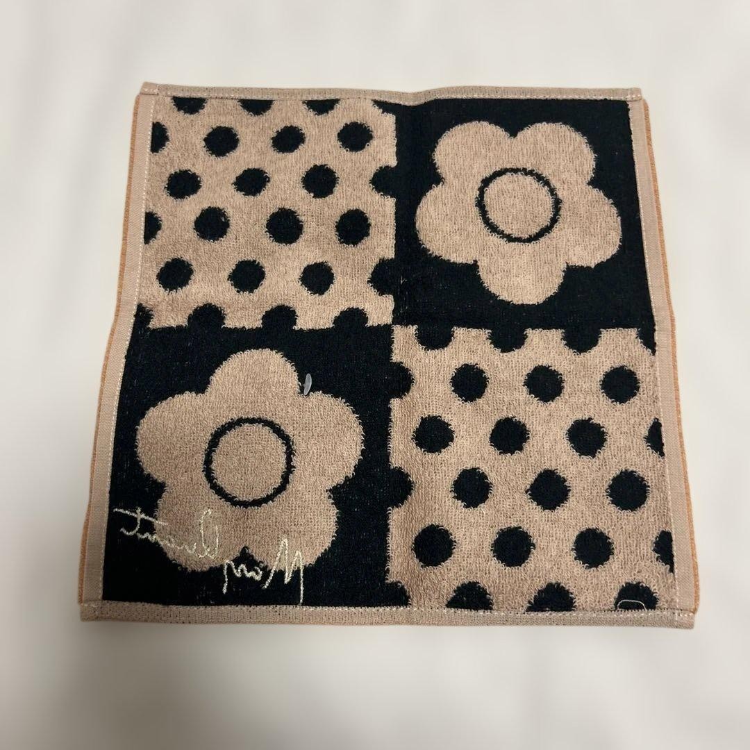 MARY QUANT enamel pouch towel handkerchief #fe2f64