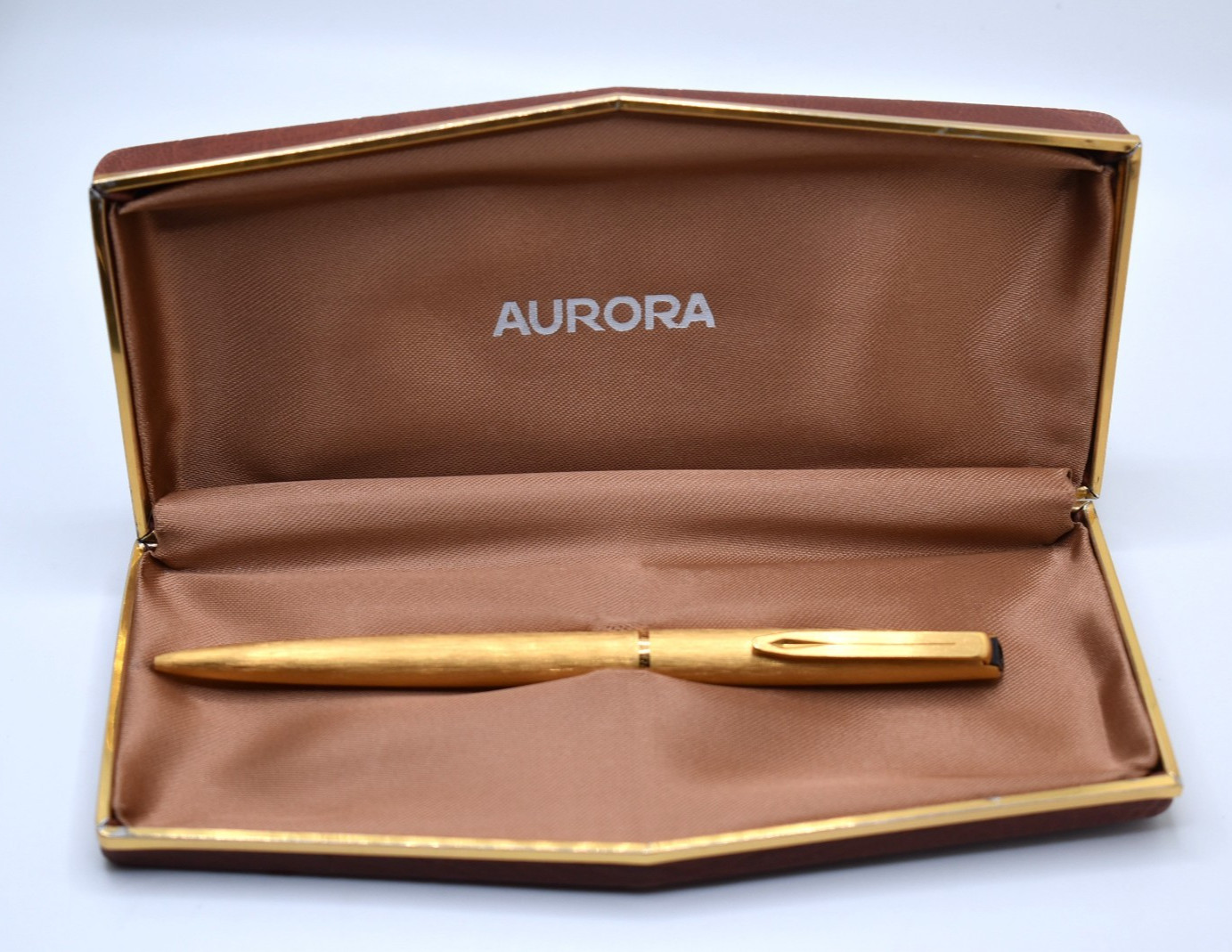 Vintage Aurora Italy Ballpoint Push Mechanism Gold Plated Pen in Box
