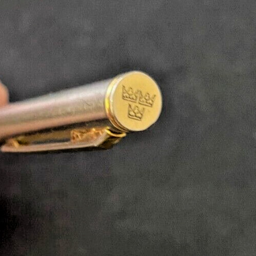 VTG SWEDEN PARLIAMENT BALLPOINT PEN, MARKED w/NATIONAL EMBLEM ON THE TOP c1990 g