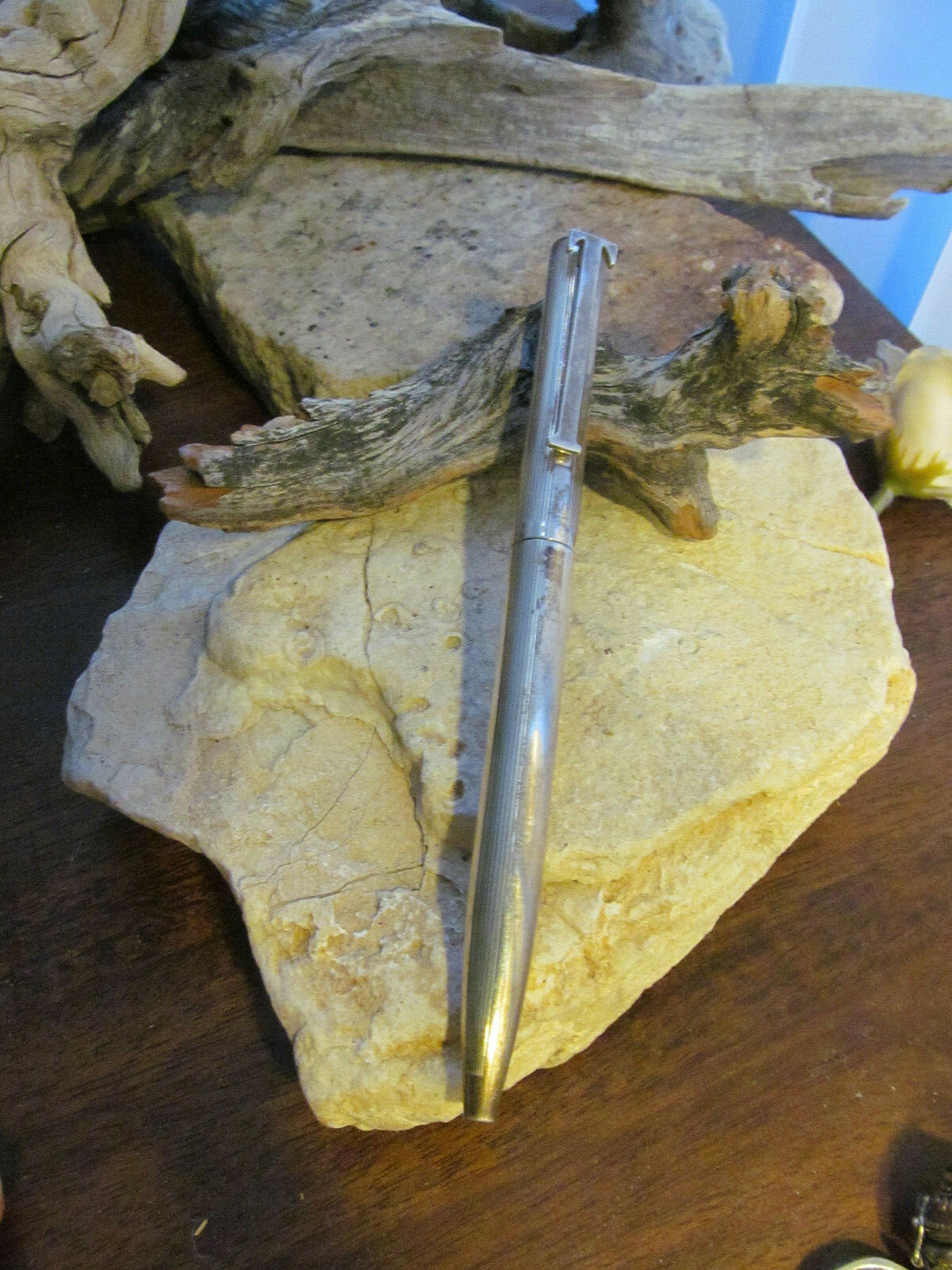 Vintage Rare Design Tiffany &Co 925 Sterling Silver Textured Pen with T clip