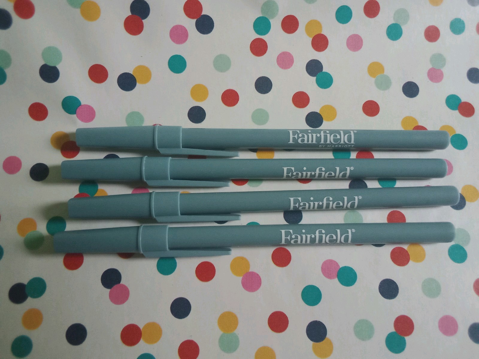 Lot of 7 Stick Hotel Pens • 5 Fairfield • 2 Fairfield Inn & Suites • 1 Courtyard