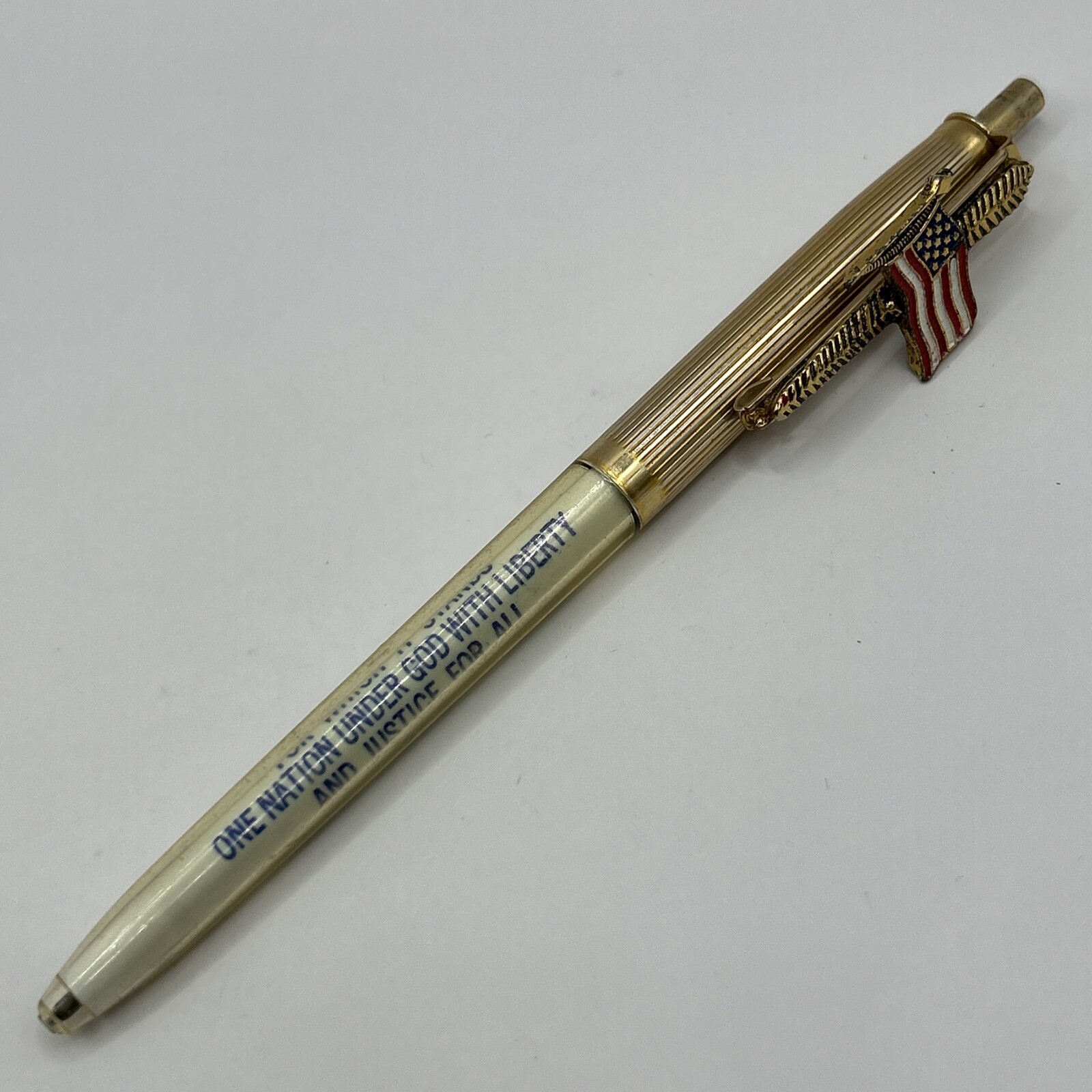 VTG c1960s Ballpoint Pen UNITED STATES PLEDGE OF ALLEGIANCE Patriotic Flag