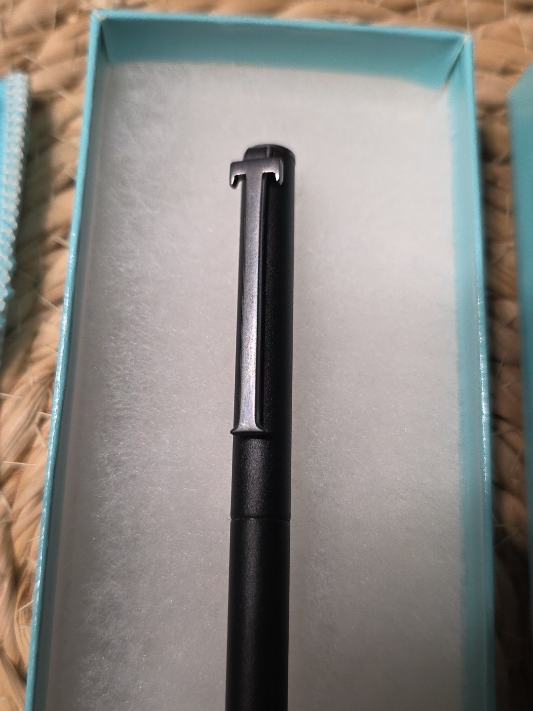 Tiffany & Co. Pen T Clip Black Enamel Sterling Silver 925 Clip Replace Ink NIB