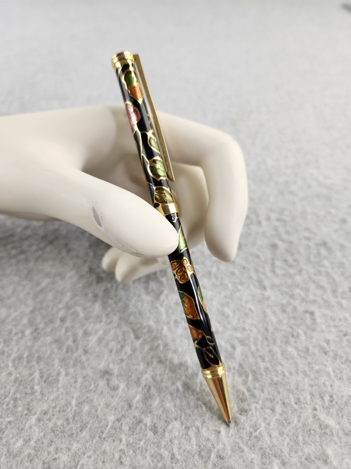 Vintage Chinese Cloisonné Enamel Floral Pen ballpoint Writing Black Iridescent