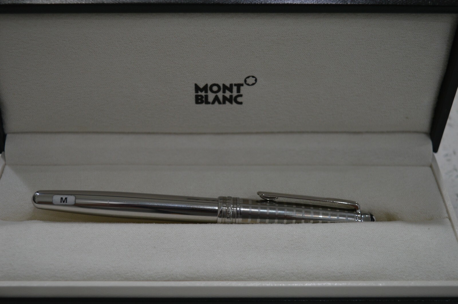 Writing instrument reference 9943