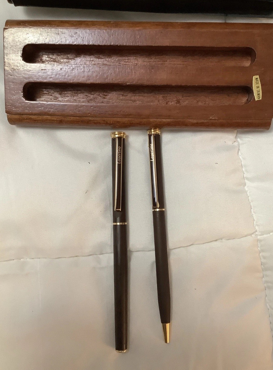 Pen Set Lavertino Ink Brown with Wood Box Holder Twist & Cap Vintage