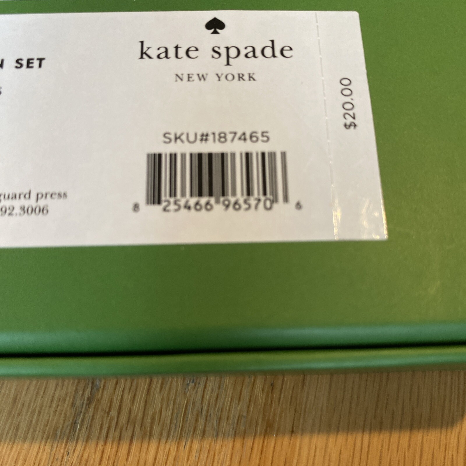 Kate Spade New York 5 Black Ink Pen Set – Polka Dot Retractable (New in Box)