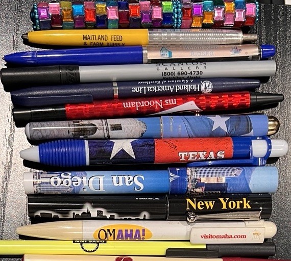 Over 35 Pens (dry Ink) Hotels, New Zealand, Alaska, TX, San Diego, Omaha,…