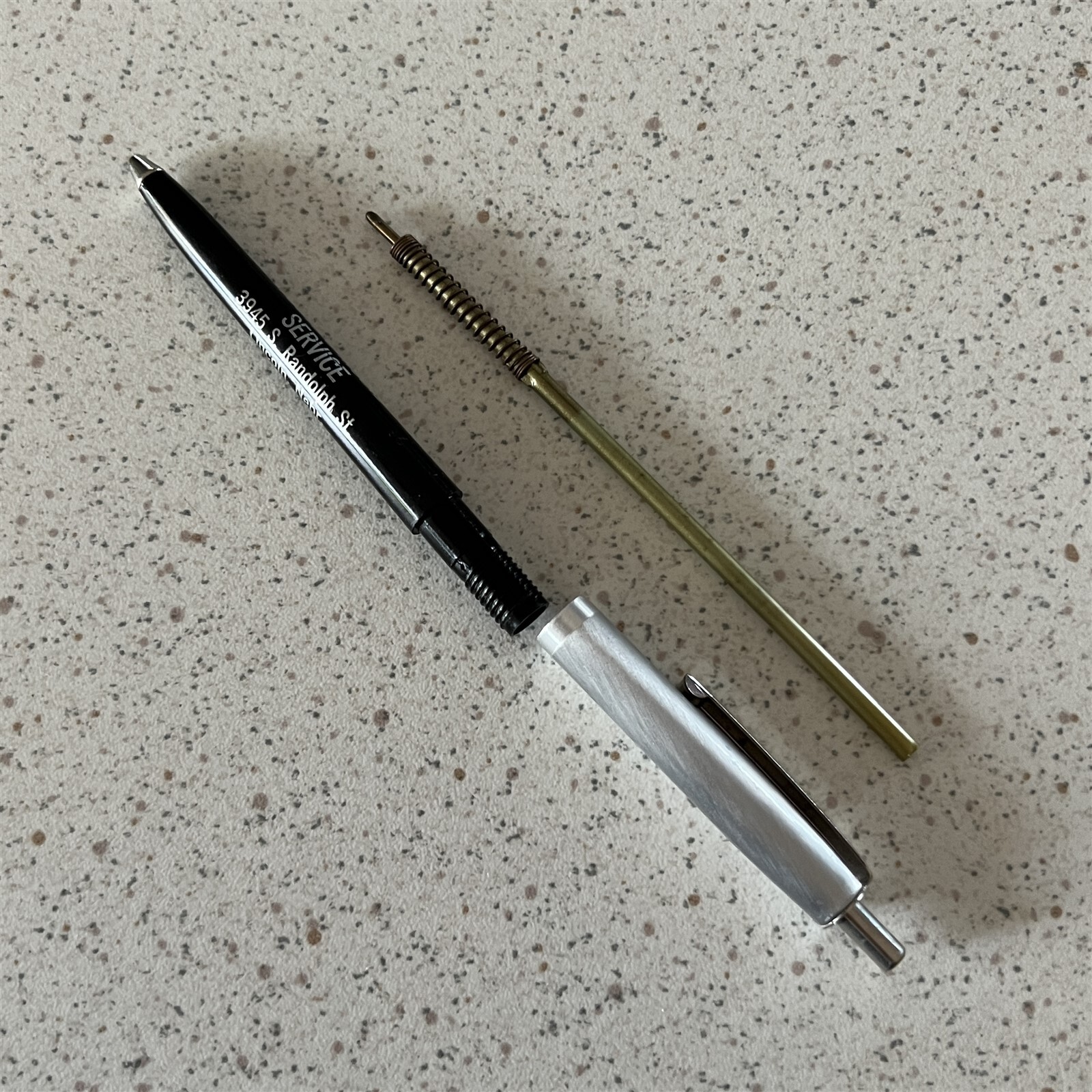 Floyd’s Mobil Service Lincoln Nebraska Vintage Ballpoint Pen #19801