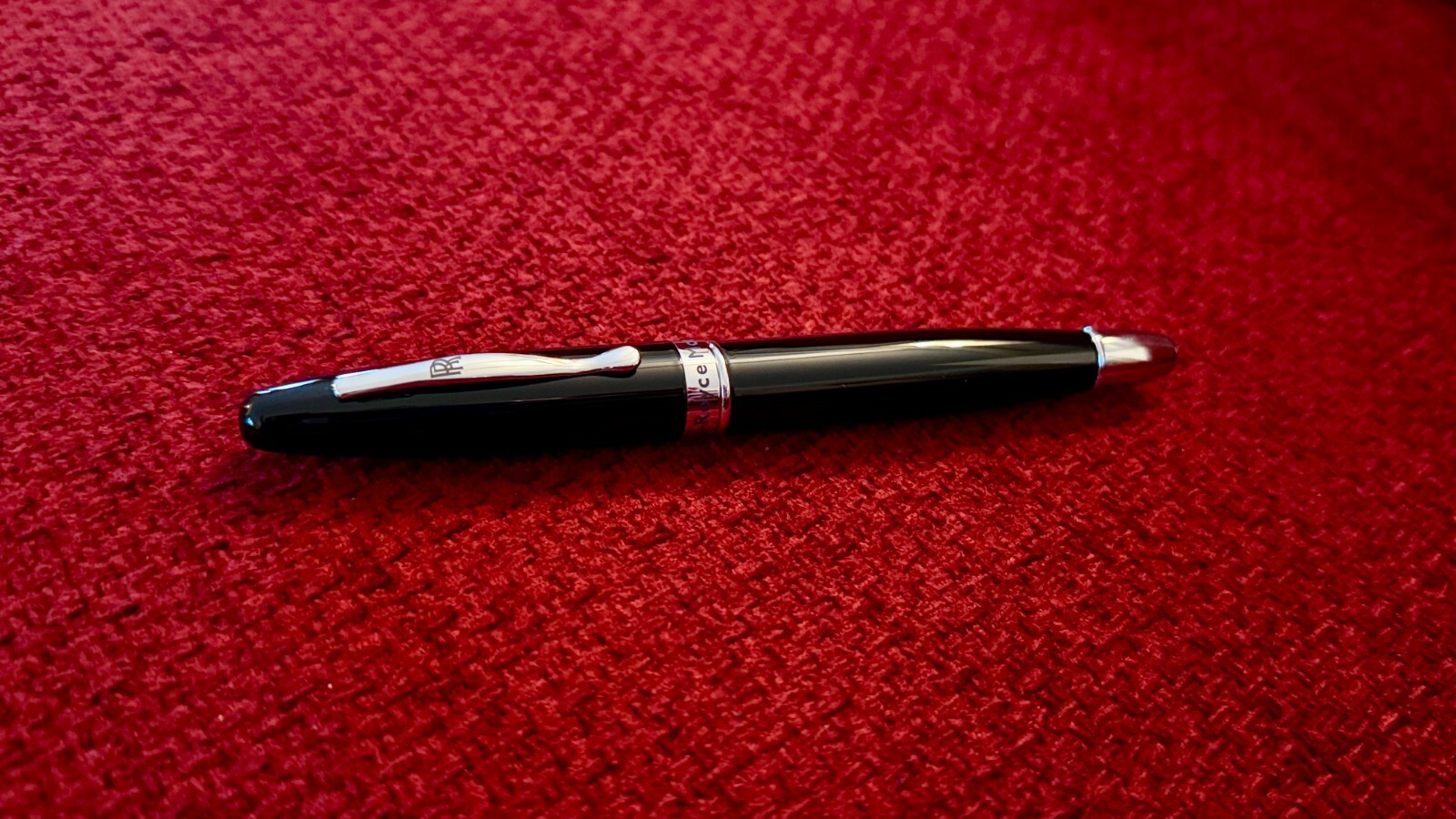 Rolls-Royce Executive Rollerball Pen – New Boxed | Luxury Ad Gift |Refillable