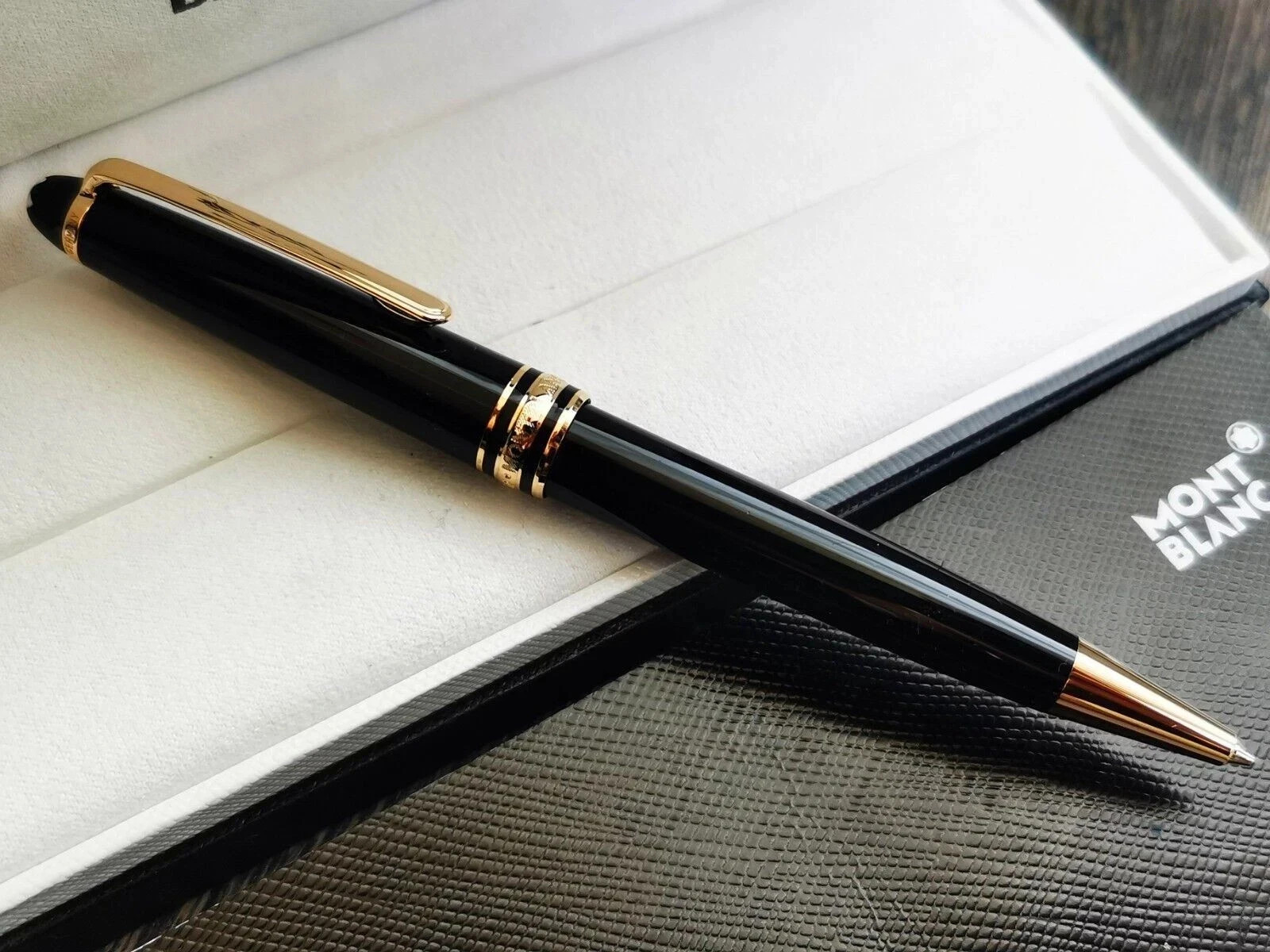 Montblanc 164 Meisterstuck Black Gold Trim Ballpoint Pen New With Box