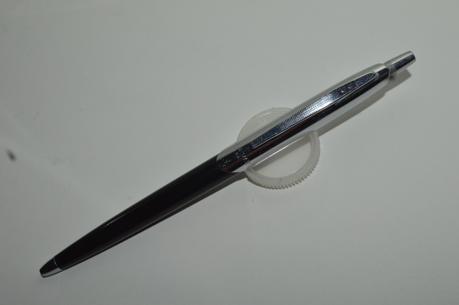 PAPER MATE Capri Mark III Ballpoint Pen Black Barrel Circa 1950’s Made In USA