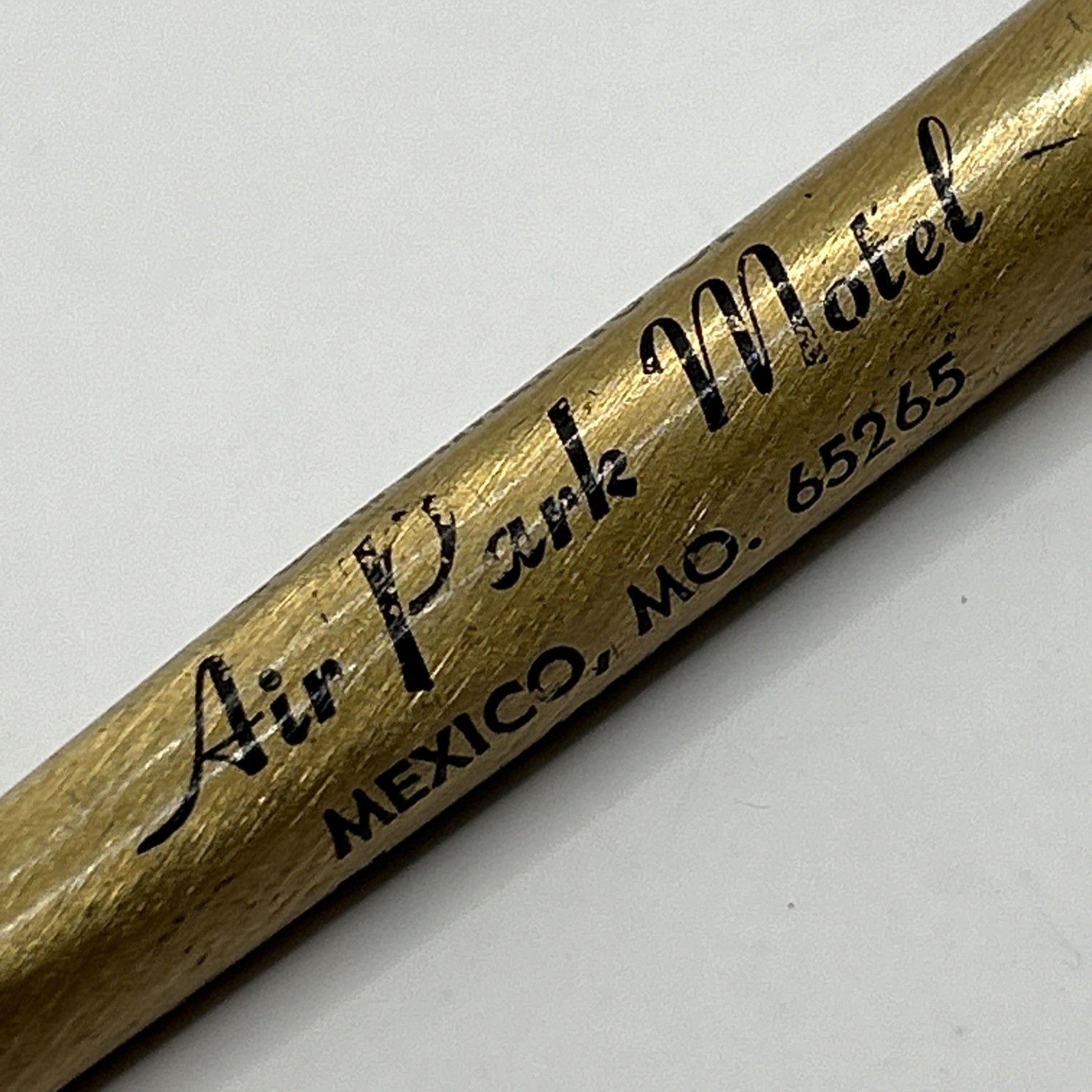 VTG Ballpoint Pen AIR PARK MOTEL Mexico MO Missouri
