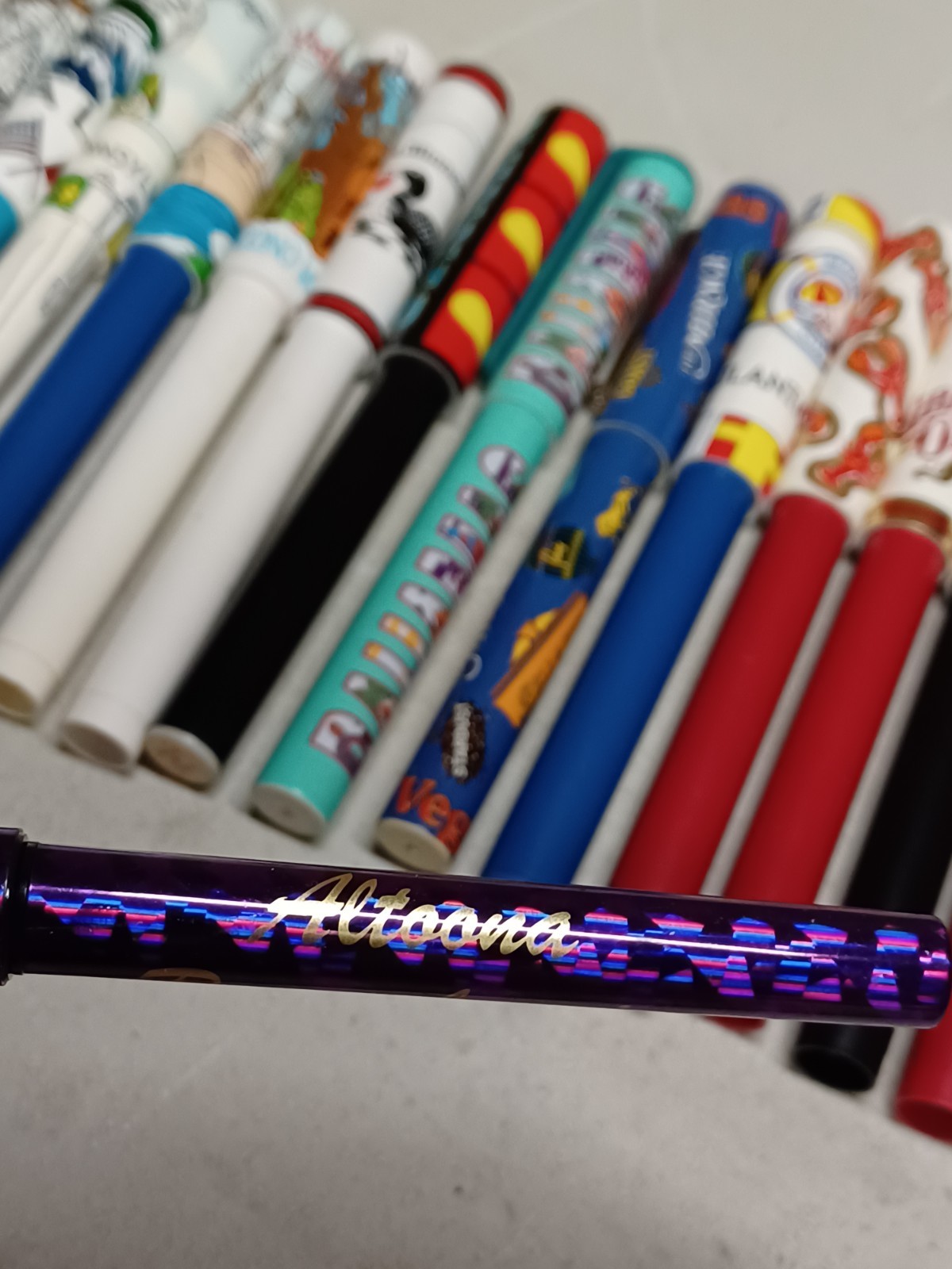 Random Lot Of Souvenir / Vacation Pens Untested