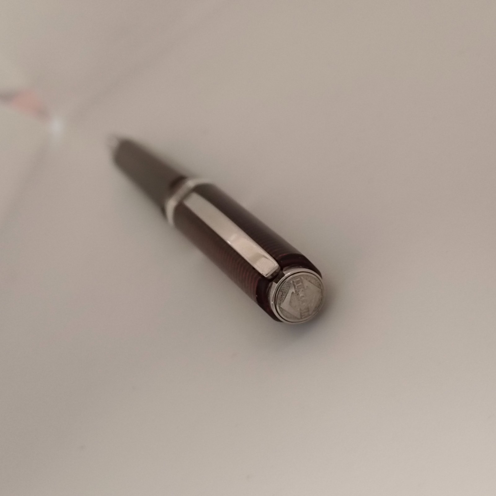 Visconti Wall Street Celluloid Red Pearl Ballpoint Pen