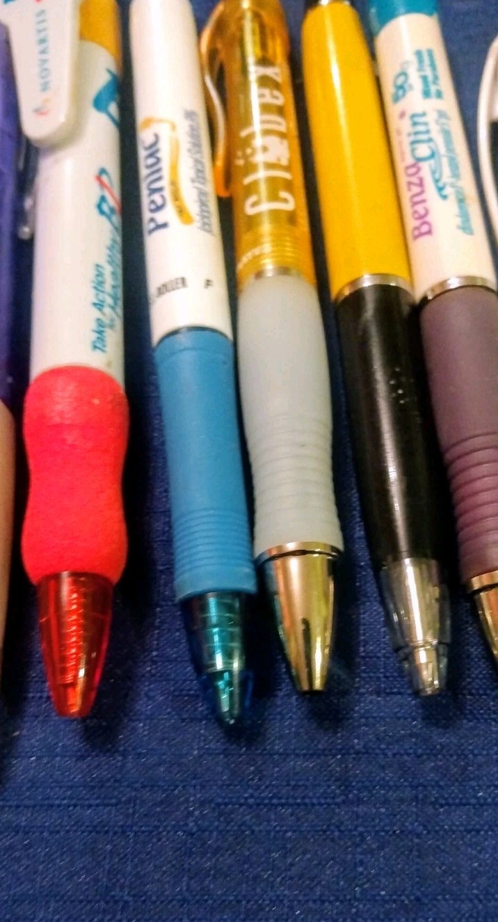Lot of 12 Metal/Plastic Drug Rep Pens Pharmaceutical Medical Collectible