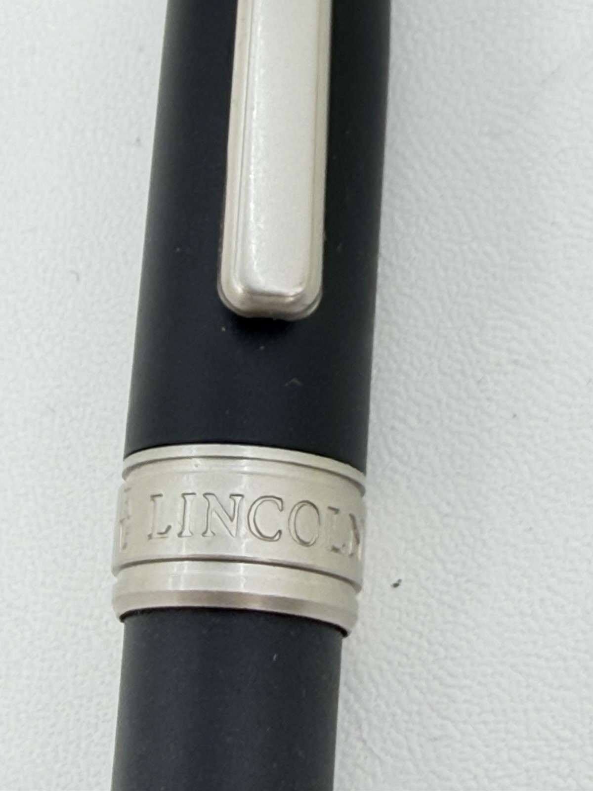 Lincoln Luxury Twist Ballpoint Pocket Ink Pen Car Auto Dealership Matte Black