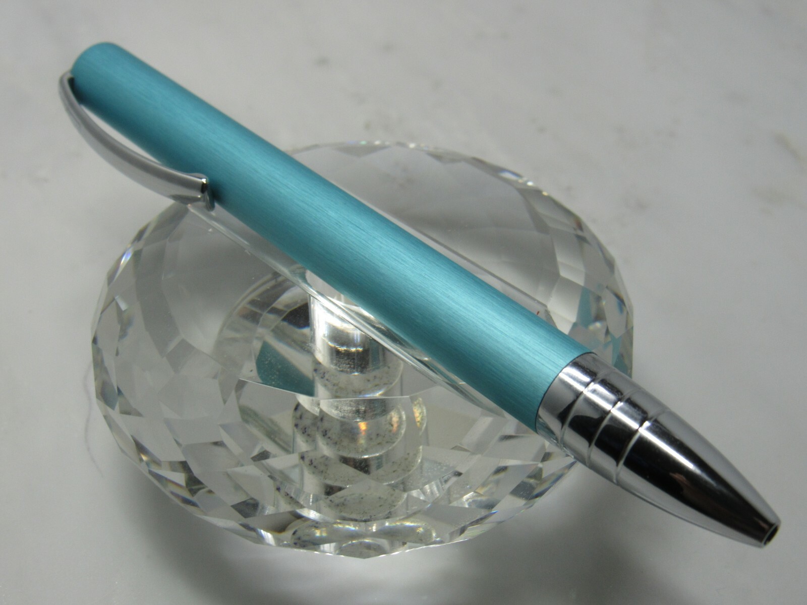 GORGEOUS HIGH QUALITY ONLINE SCHREIBGERATE SATIN AQUA GERMAN VISION BP PEN