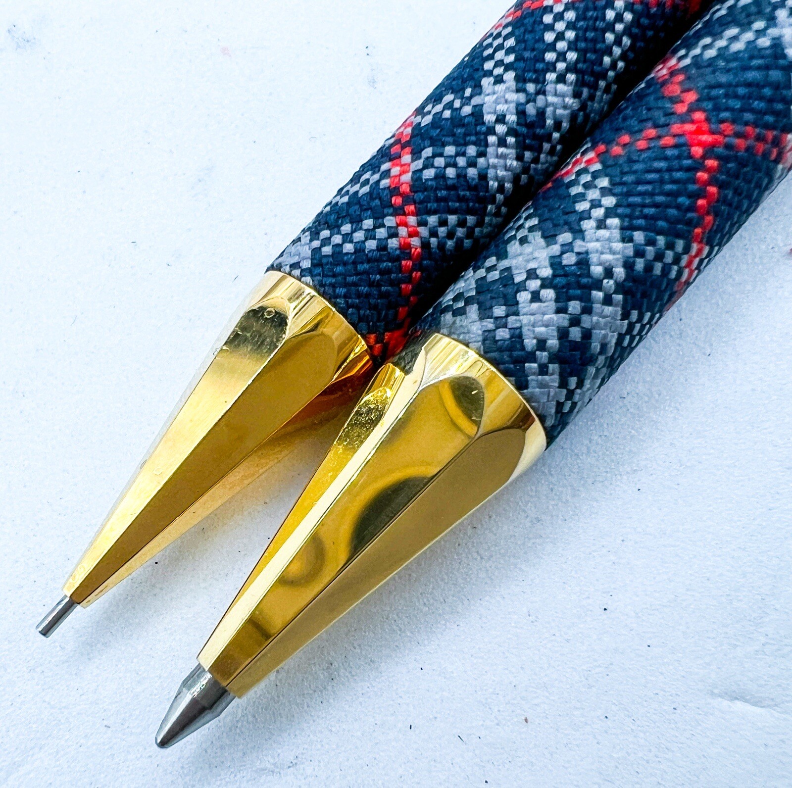 Burberry ballpoint pen Mechanical Pencil Metal Fabric Box Set pentel made