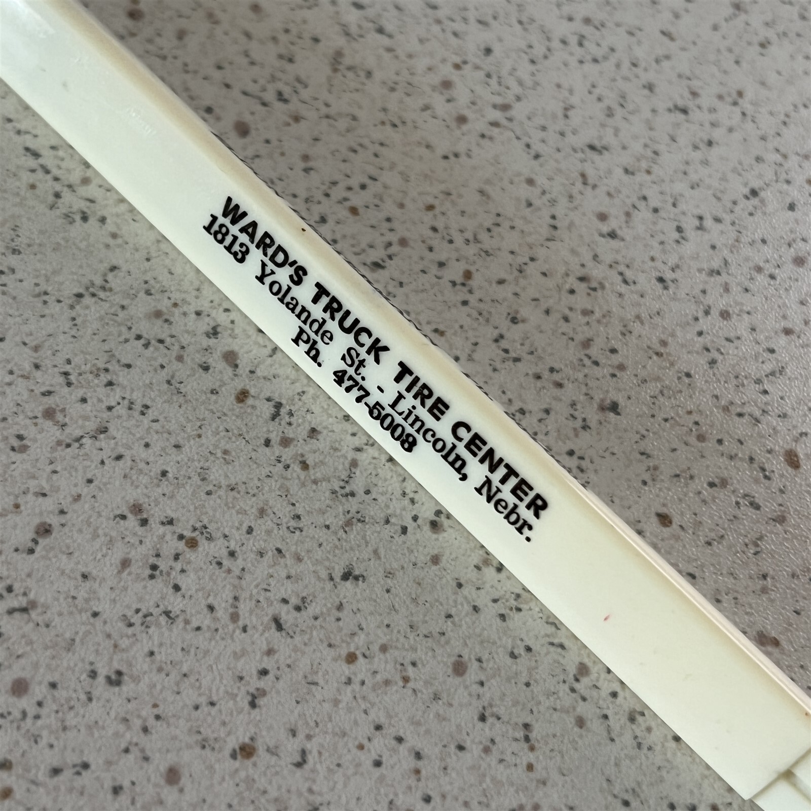 Ward’s Truck Tire Center Lincoln Nebraska Vintage Triangle Ballpoint Pen #1-1