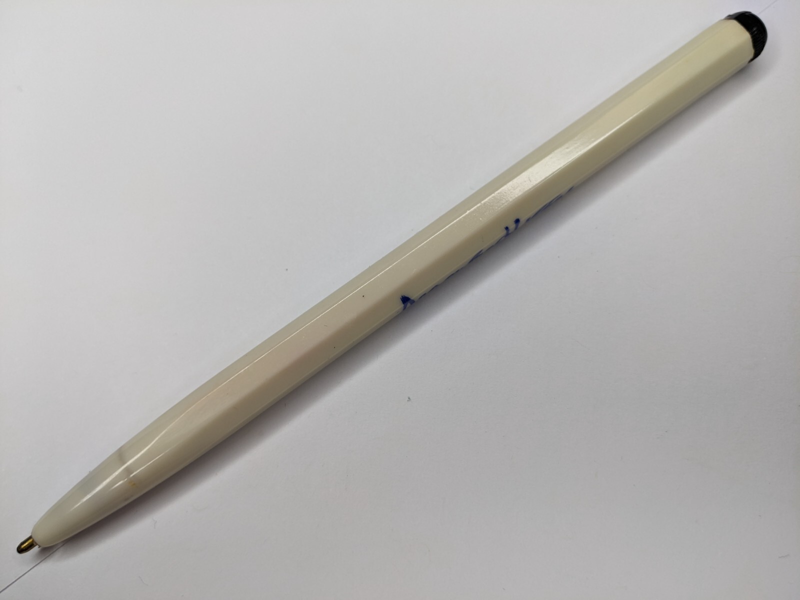c1960s Acapulco, Mexico Acapulco Hilton Hotel Plastic Advertising Pen G39
