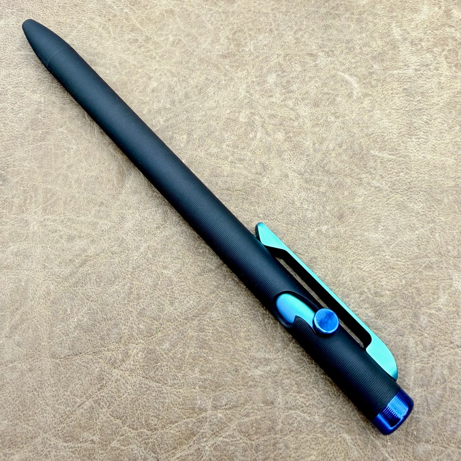 Tactile Turn – Titanium Slim Bolt Action Standard Size Pen Tribal Black & Teal