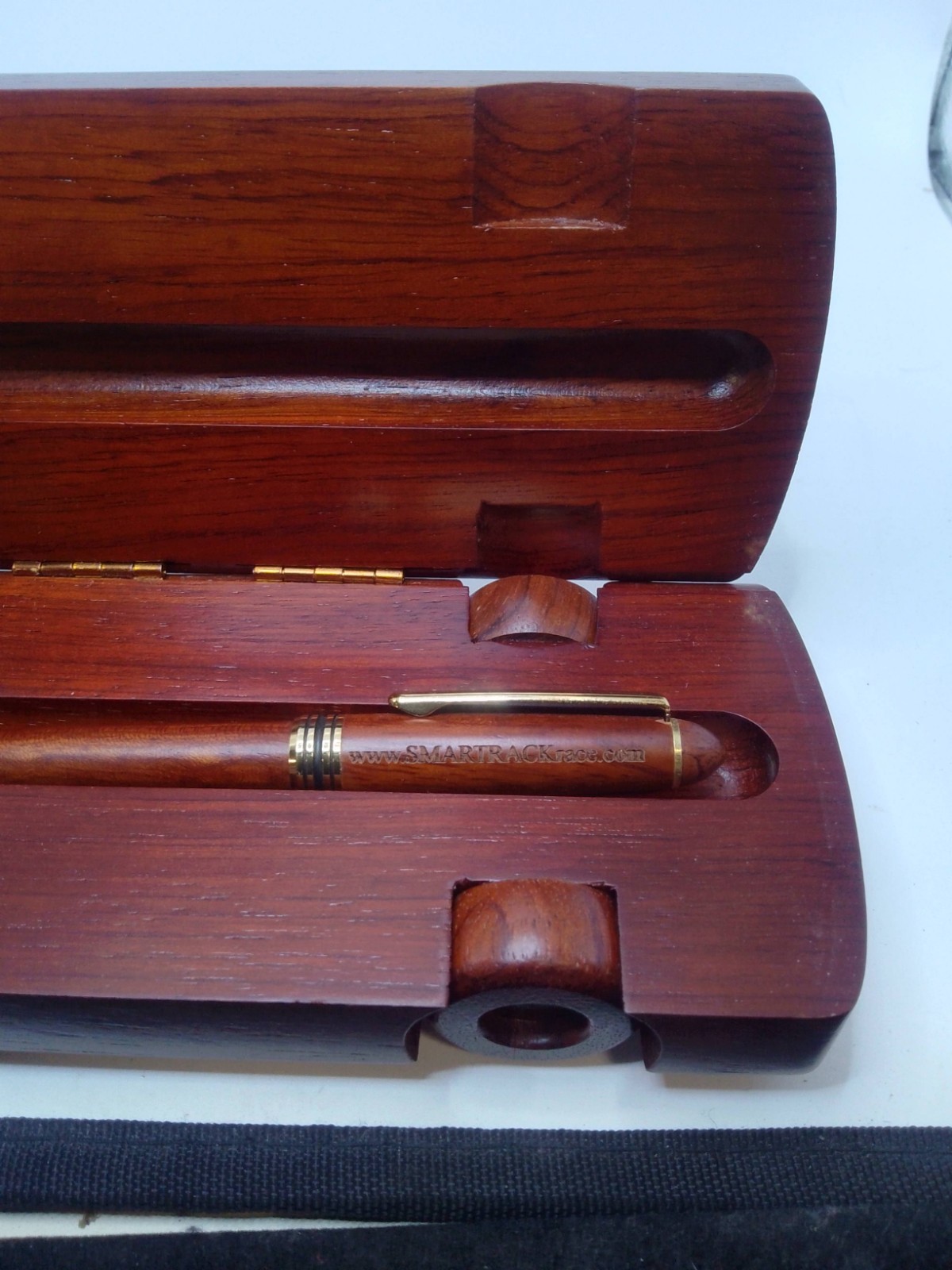 Vintage Solid Wood Sports Car Pen Case W/Pen Working «Smartrack» Advertising