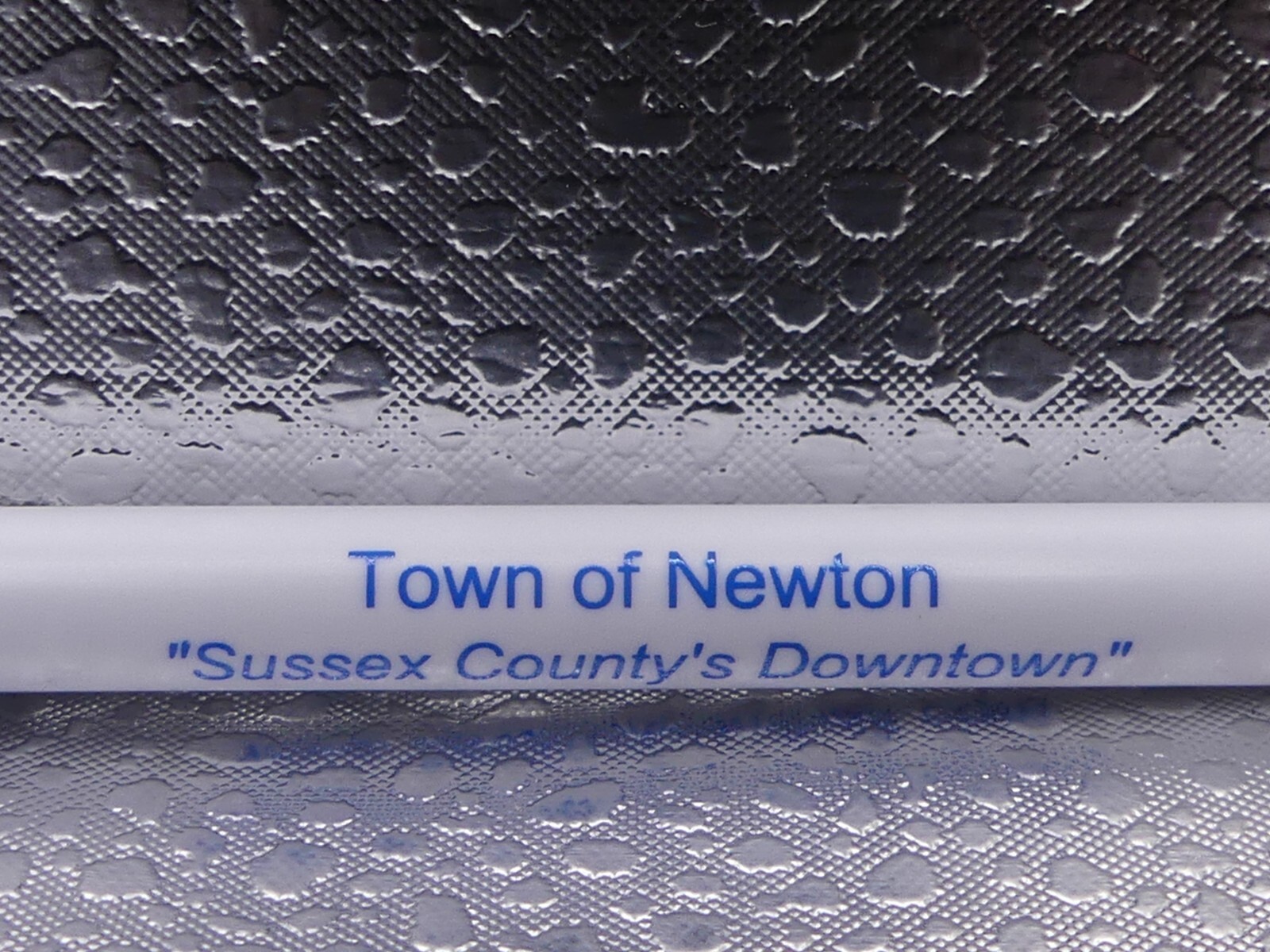Town Of Newton Sussex County Newton Townhall Bic White Blue Mexico Ballpoint Pen