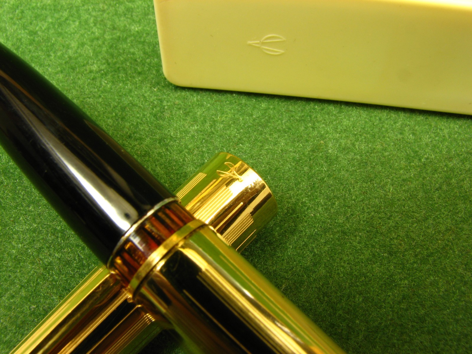 Vintage SOYUZ Goldplated Fountain Pen 14K Gold Nib USSR 1970s NOS