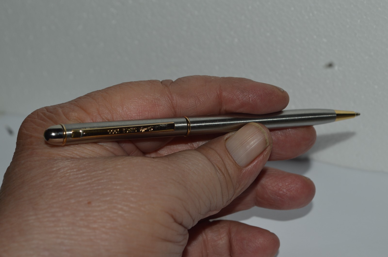 SCULLY SINCE 1906 Ball Pen Slim Brushed Stainless Steel Gold Trim Twist Action