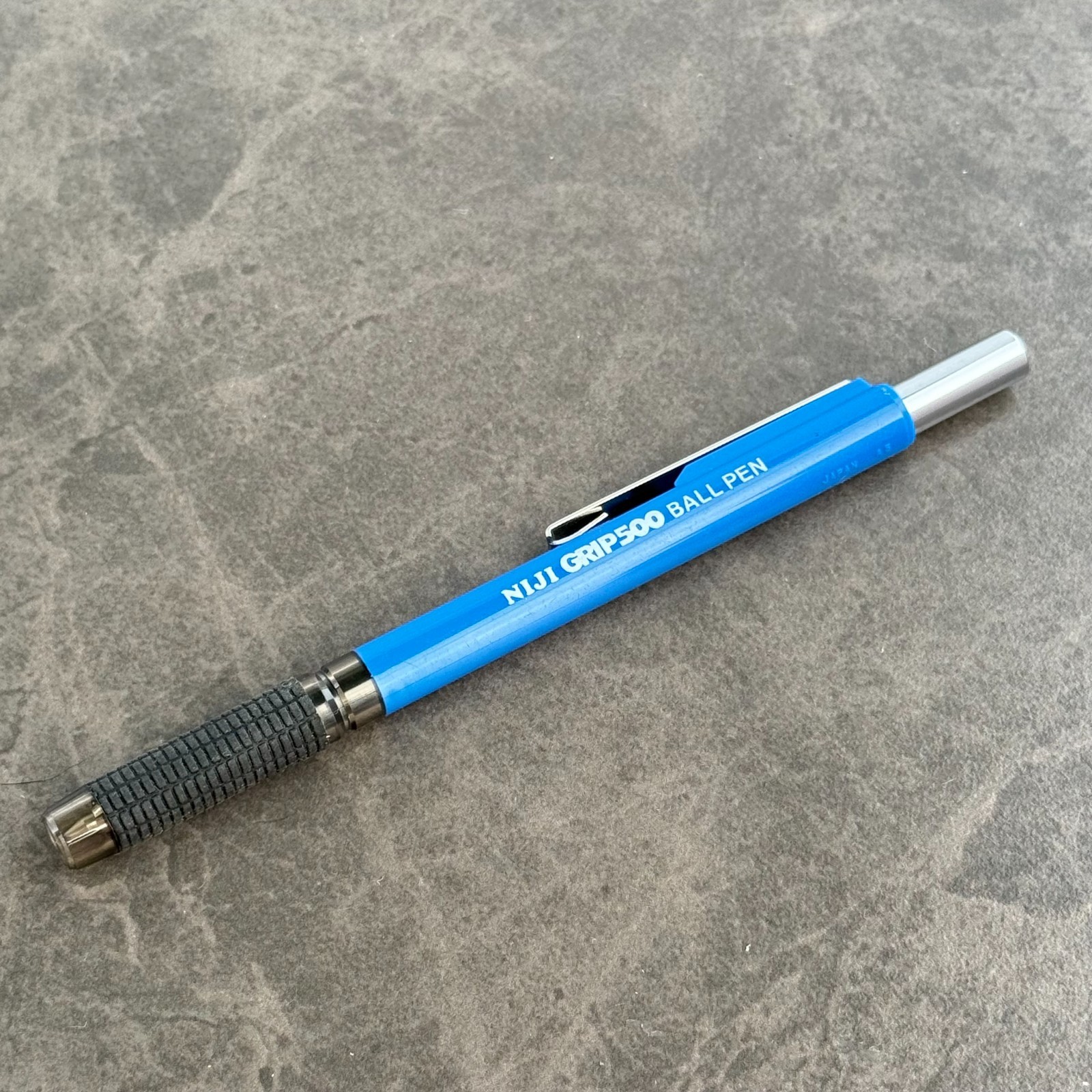 Niji Grip 500 Ballpoint Pen Blue w/ Black Ink, Japanese Stationery, NEEDS REFILL