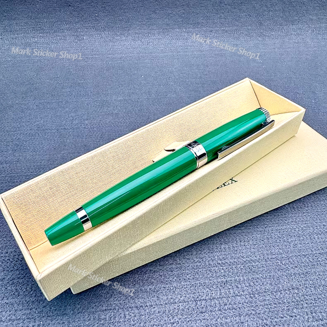 Rolex AD VIP GIFT Emerald Executive Green Rollerball Pen Chrome Trim, New In Box