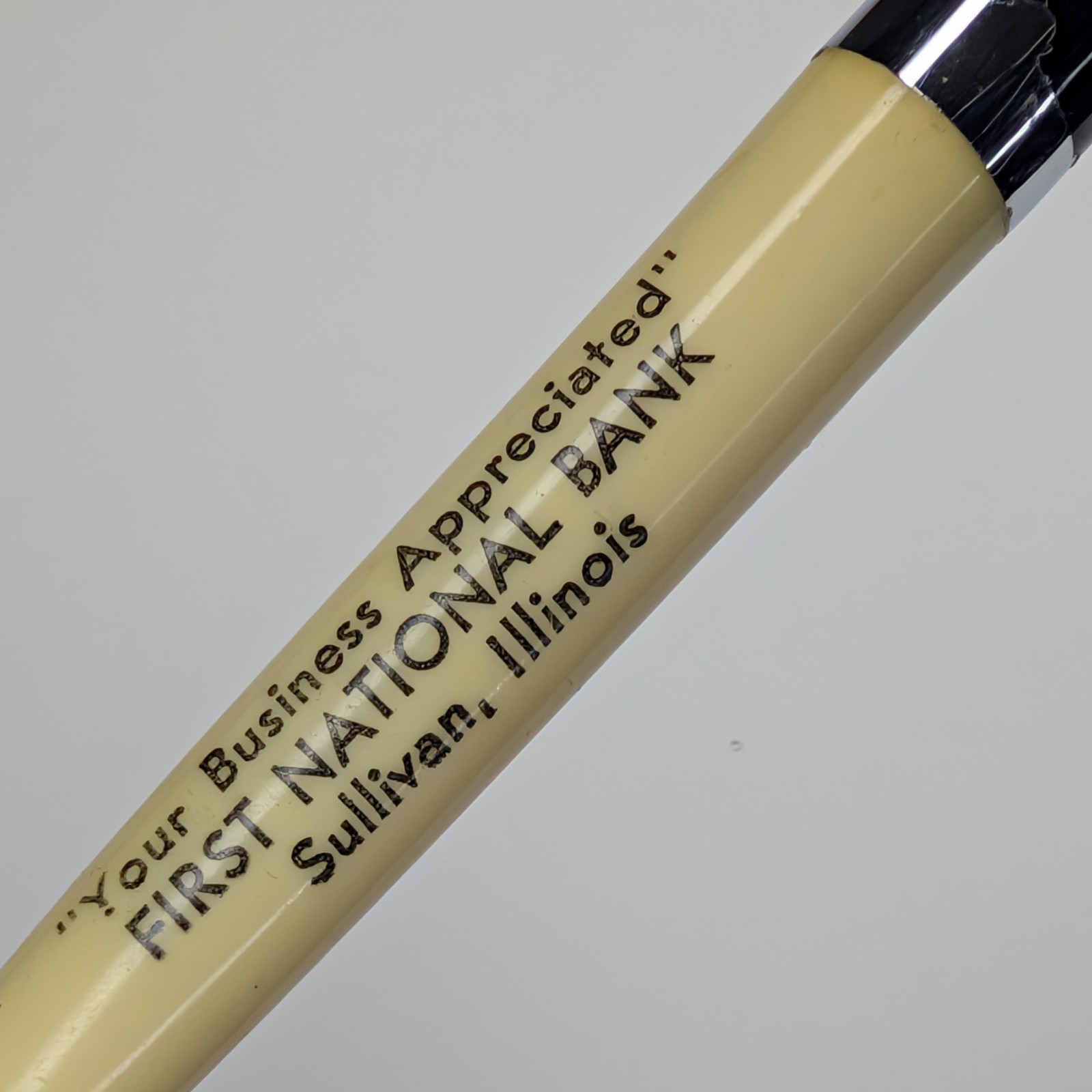 c1960s Sullivan, Illinois FIRST NATIONAL BANK Advertising Pen Unipeco Retro IL