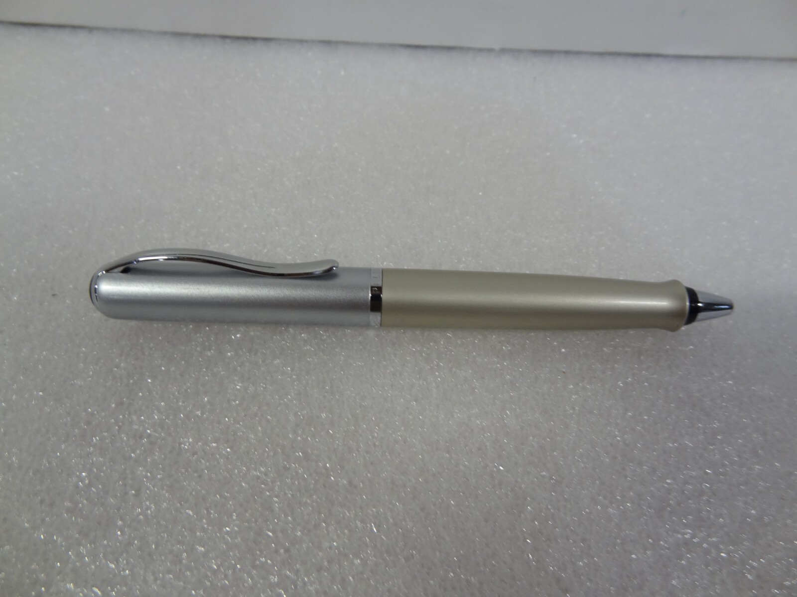 Pelikan Epoch Titan K360 Matt Silver Grey Bronze Chrome Trim Ballpoint Pen #341