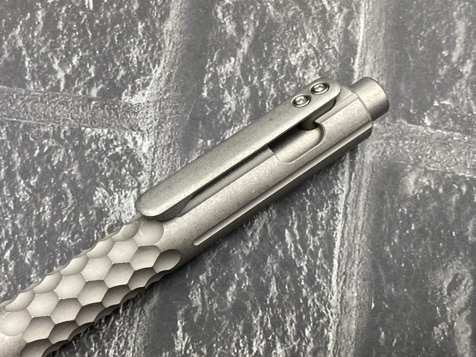 TwoSun TS-Pen09-Stonewash Checkered Tactical Titanium Push Button Mechanism Pen