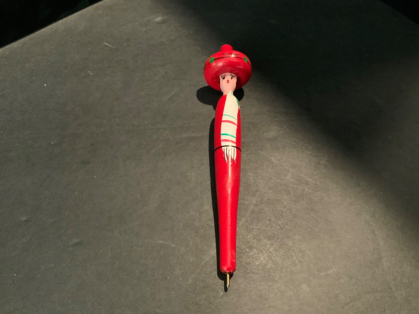 Vintage Rare Handpainted Wooden Pen Xalpa Mexico HOTEL DORADA Sombrero