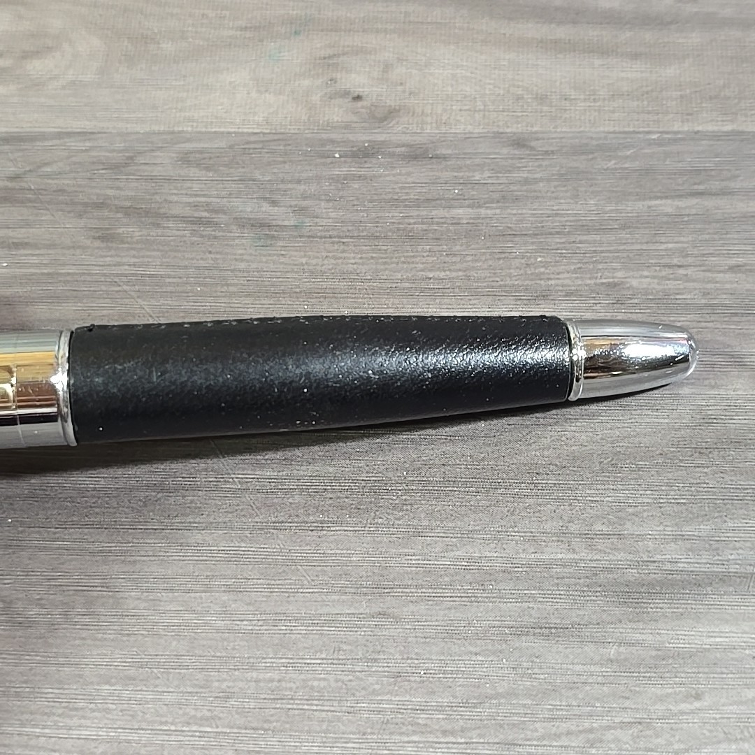 BETTONI Ballpoint Pen Daimler Chrysler Metal With Leather?