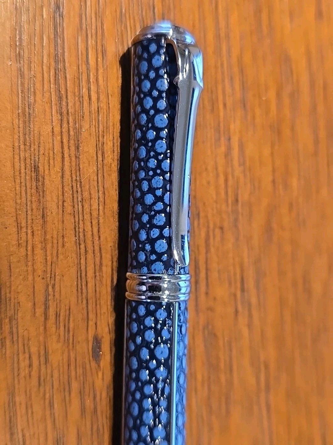 New Duke Textured Ball Point Cap Pen Black Blue Pebble