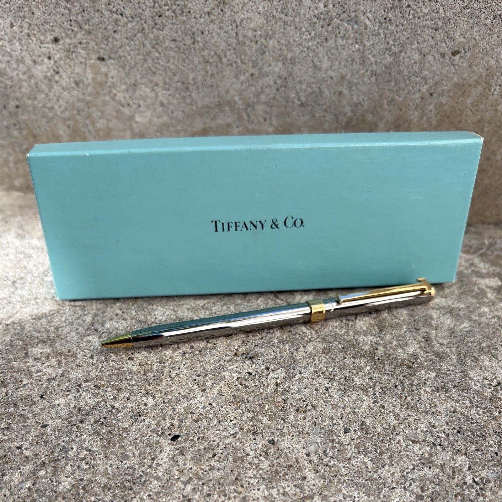 NWOT TIFFANY＆CO. Ballpoint Pen T Clip Silver & Gold Trim Box & Pouch