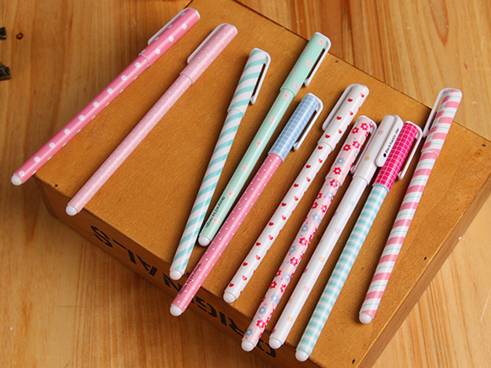 10pcs/lot Cute Office School Accessories 0.38mm Pen Nice Gel Pens Colorful Gift
