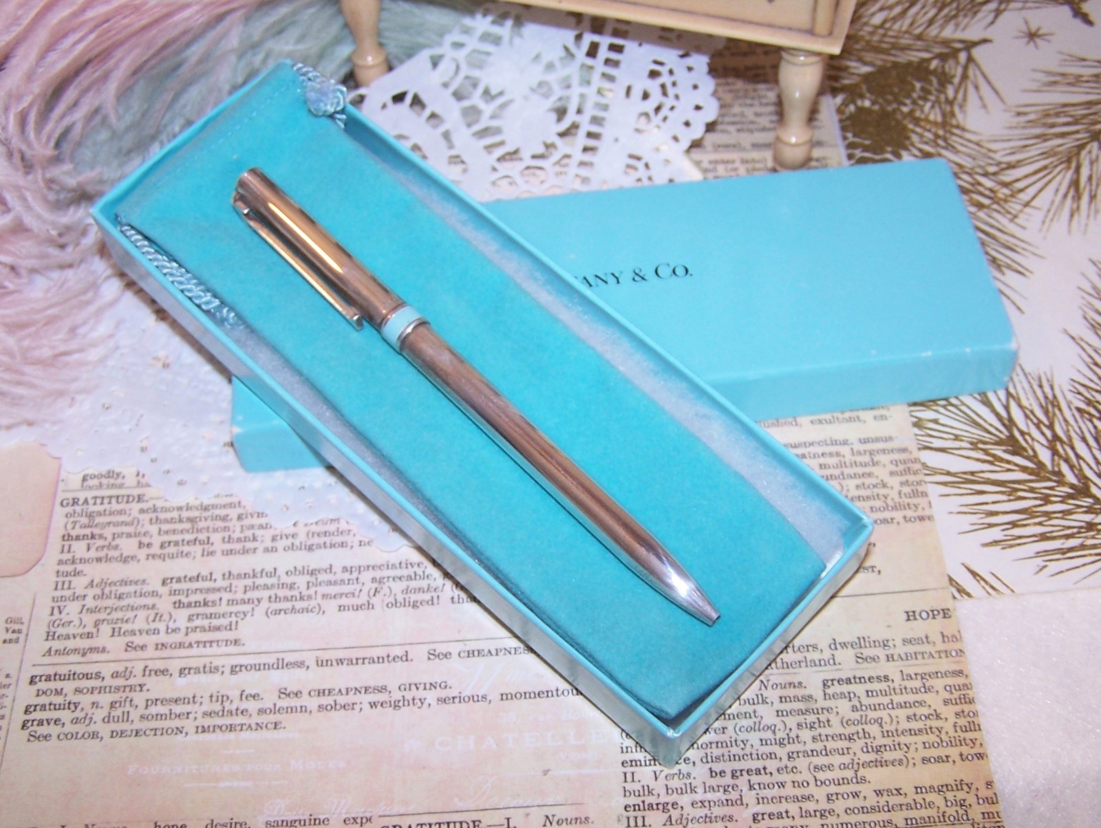 TIFFANY & Co Sterling Silver Retractable Ballpoint Pen – Blue Enamel Stripe