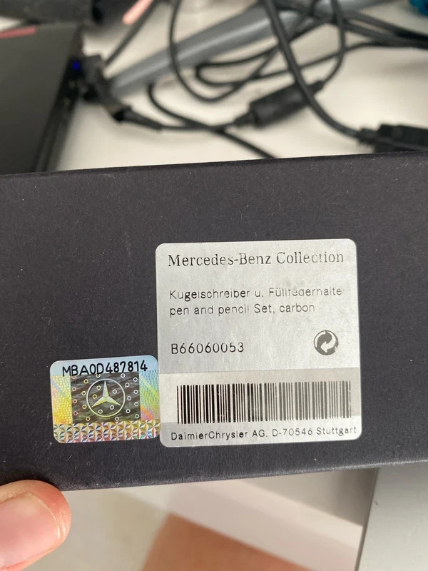 Pen set Mercedes benz with box