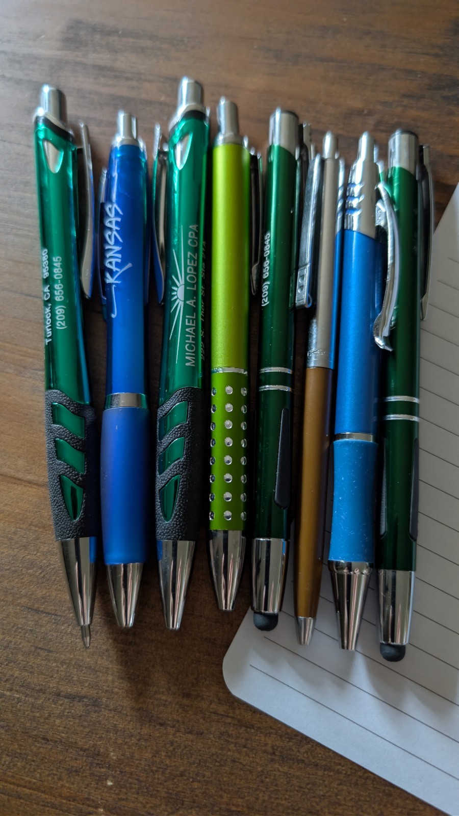 Lot Of 8 Grip Silver Tone Clip Black And Blue Ink Work Great Click Closure Pens