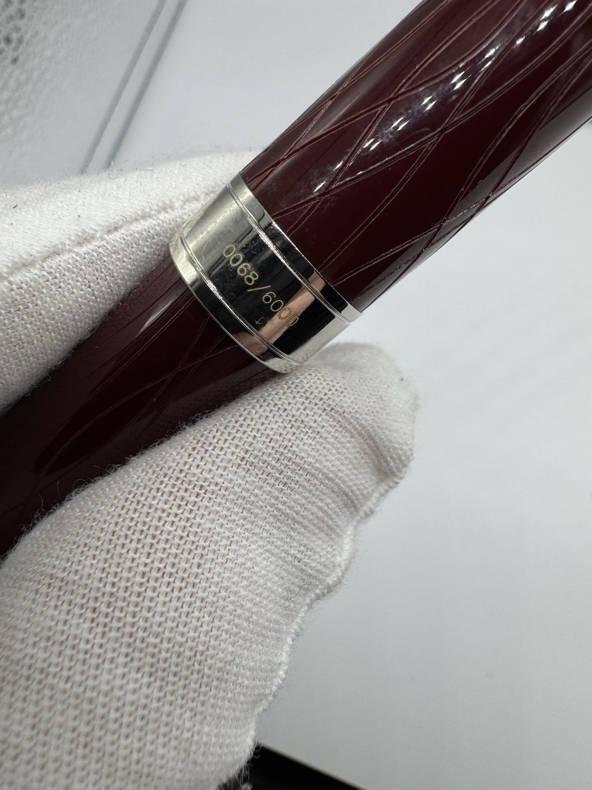 Premium Montblanc Writers Edition Mark Twain Limited Edition Red Ball Point Pen