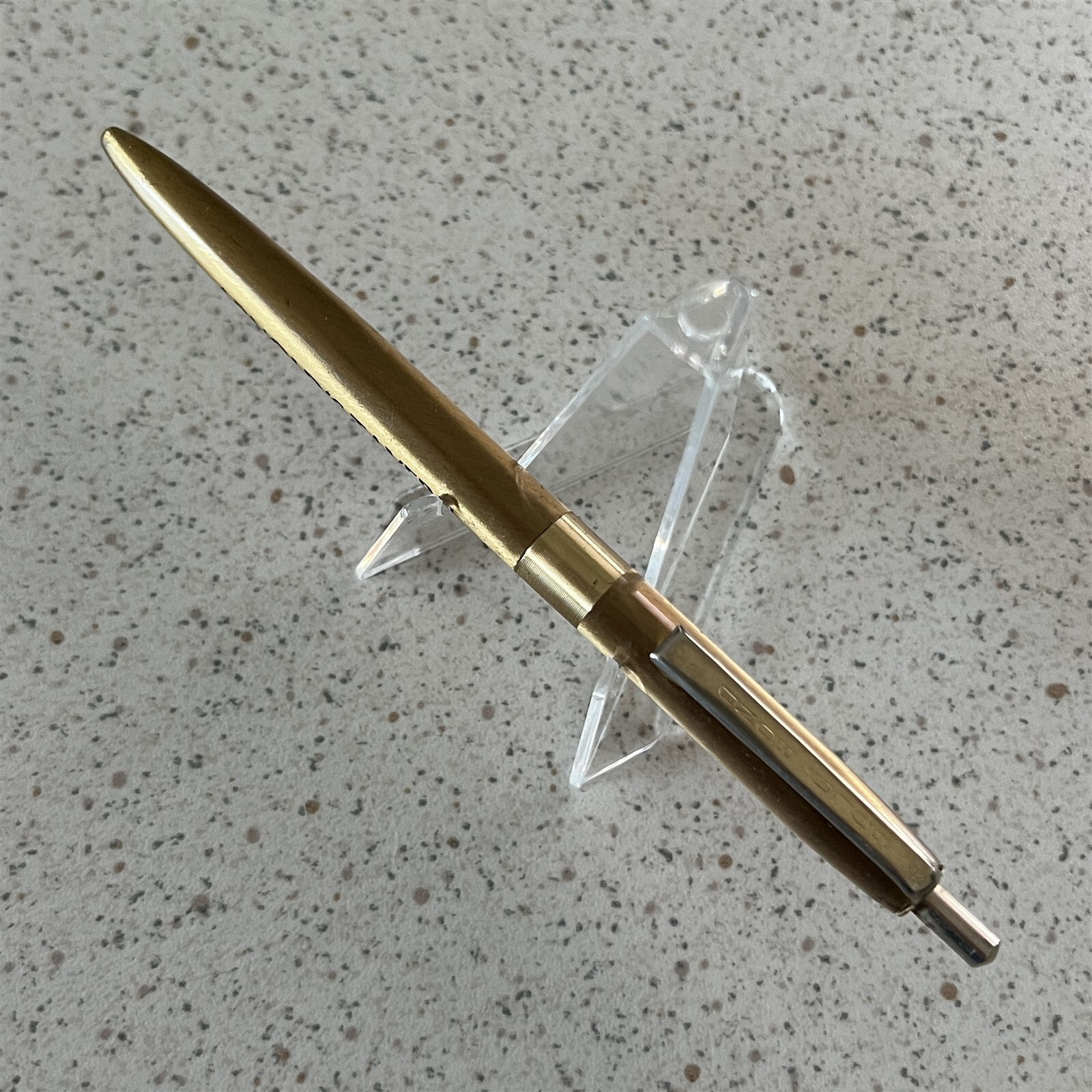 Arnold’s Tavern Lincoln Nebraska Vintage Ballpoint Pen #20103