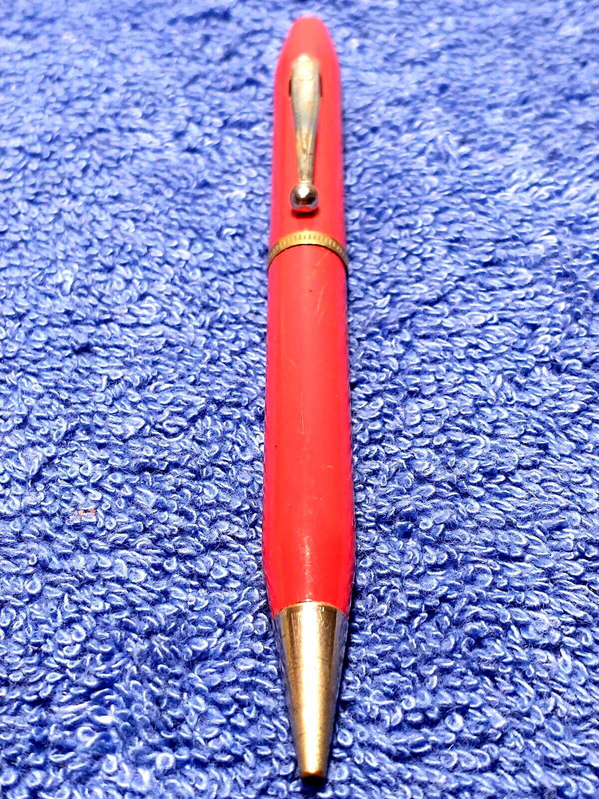VINTAGE ARNOLD MECH PENCIL IN FIRE RED CELLULOID WITH CHROME TRIM NICE ANTIQUE