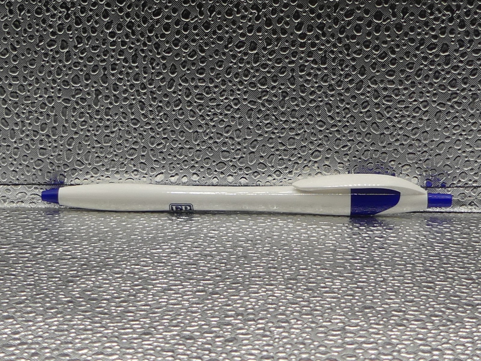 FirstBank Online HUB FB White Blue Member FDIC Banking Advertising Ballpoint Pen